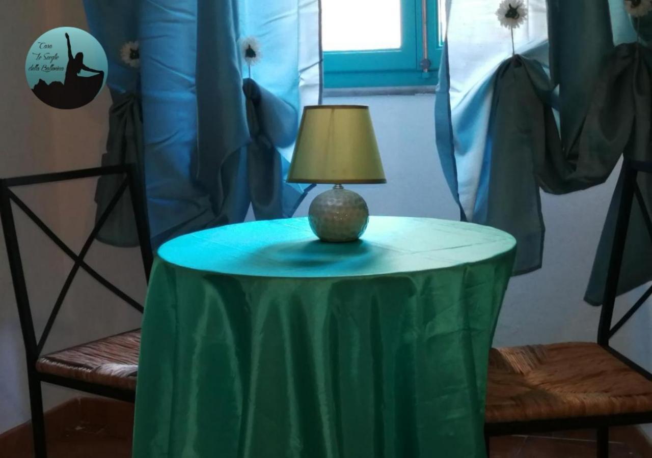 Casa Lo Scoglio Della Ballerina 利沃诺 外观 照片